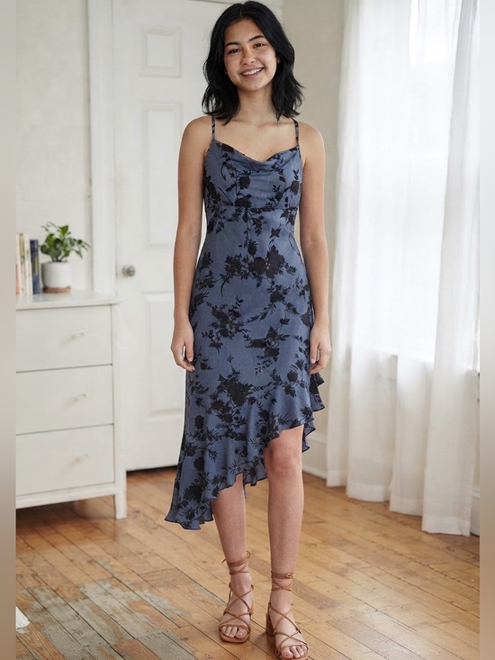 Live to be Spoiled Dresses & Skirts - NWT Soft Cottagecore Asymmetric Dress in Navy w/ Black Flower Details